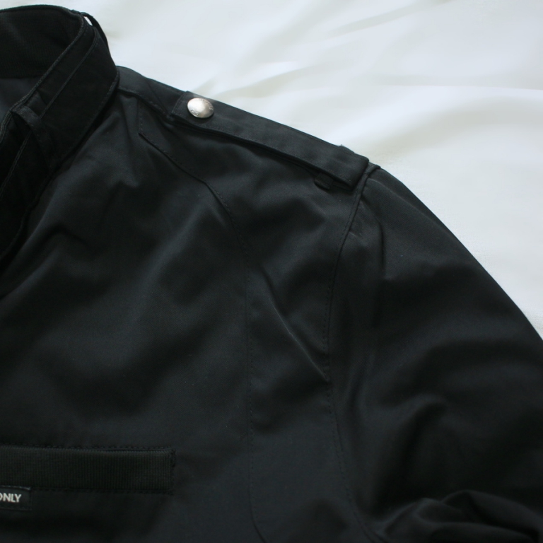 M/O-iconic　blk