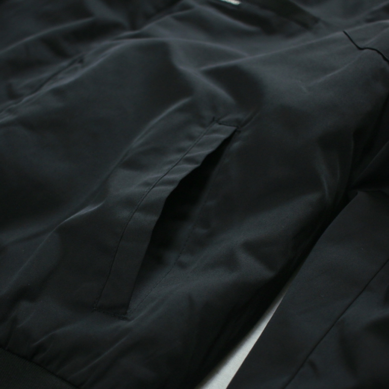 M/O-iconic　blk