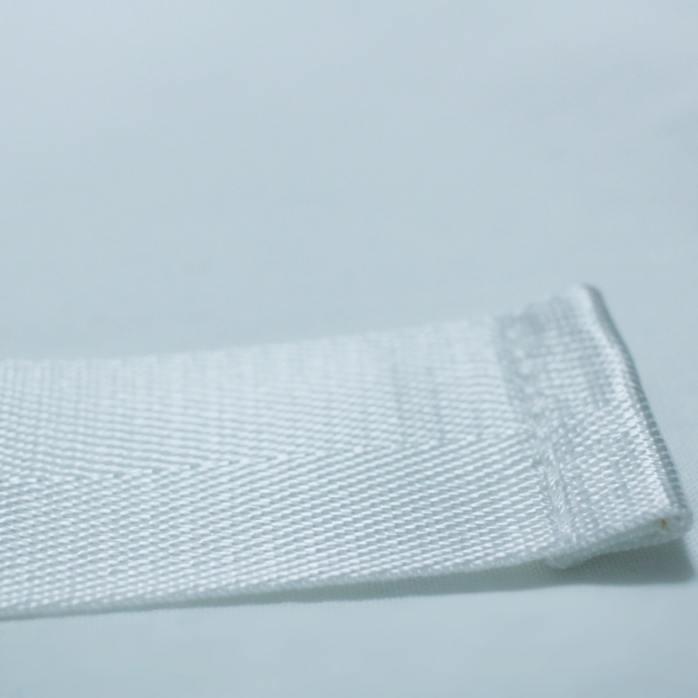 mnml-belt wht