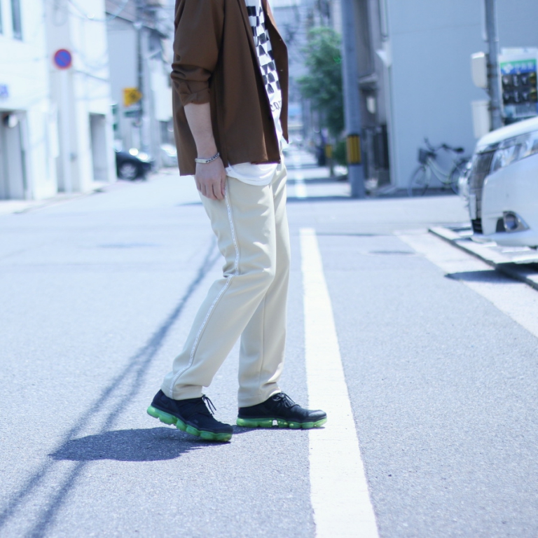 edit-linepants-lbeige