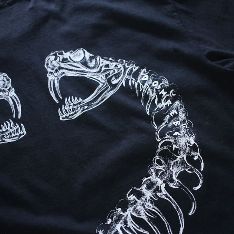 domrebel-tee-snake-blk