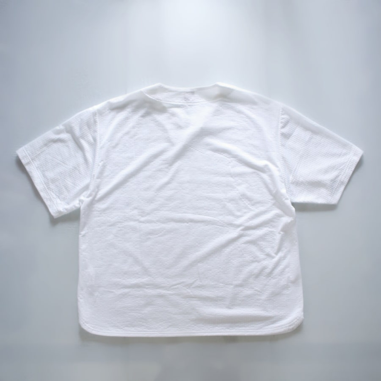 edit-seer sucker stretch tee wht