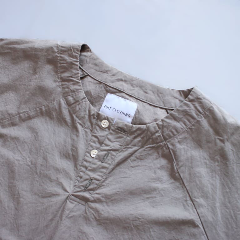 edit-henleyp/o-khaki