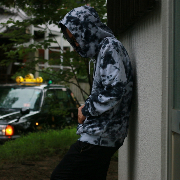 tpvs-skytiedye hoodie