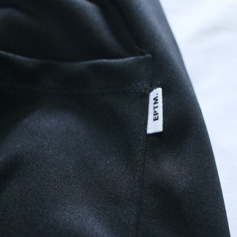eptm-bascketshorts-blk
