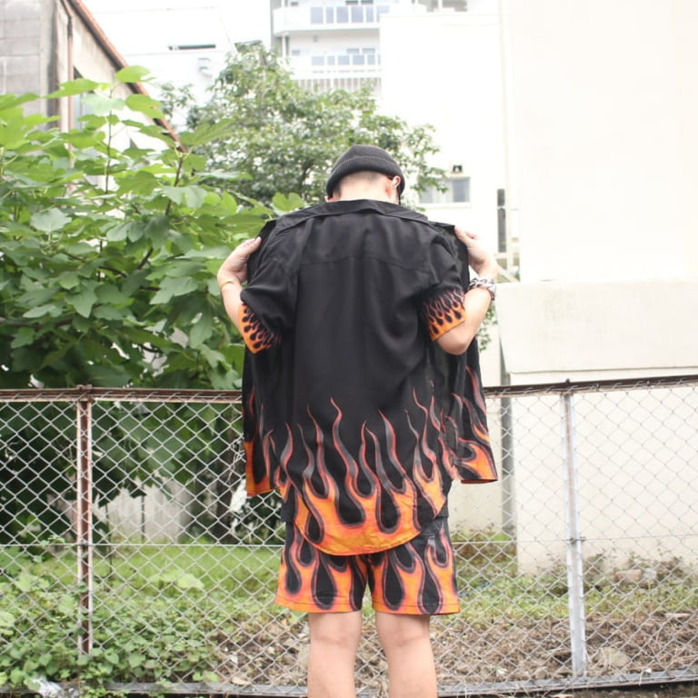 tpvs-flame board shorts