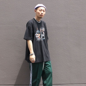 dormebel pups box tee blk 着用画像 1