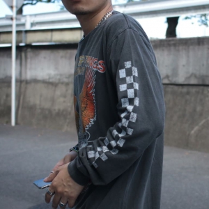 the people vs racer eagle ls tee 着用画像3