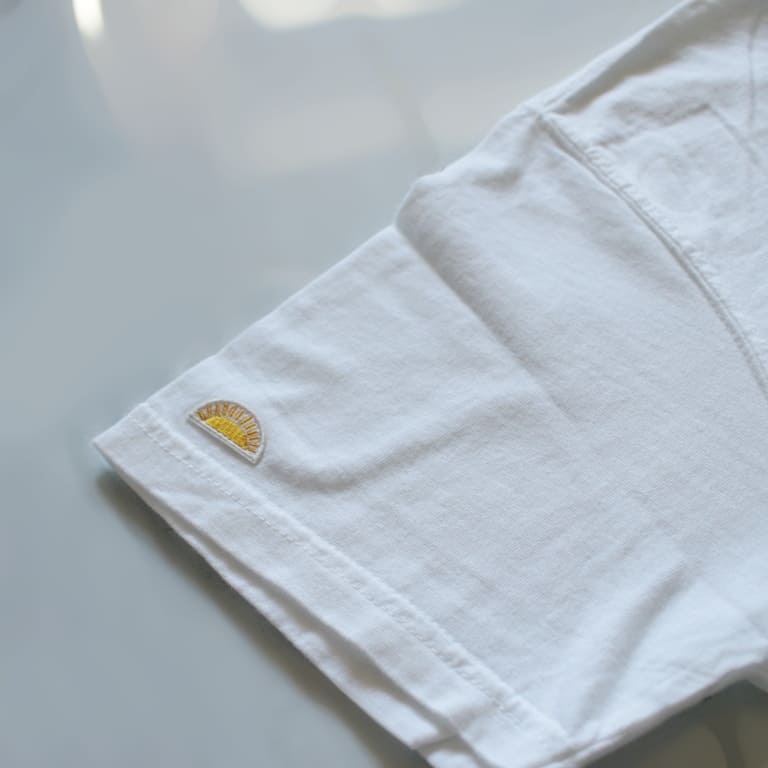 saltandmugs-bigfacetee-orange