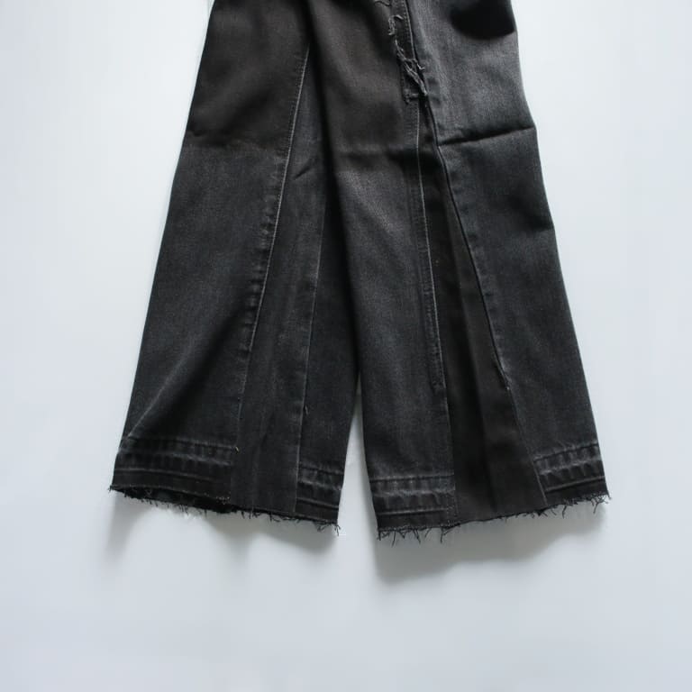 mnml-flaredenim-black