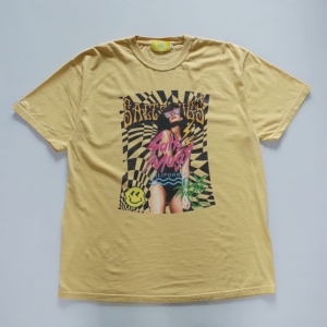 salt&mugs c girl Tee yellow 物撮り画像 1