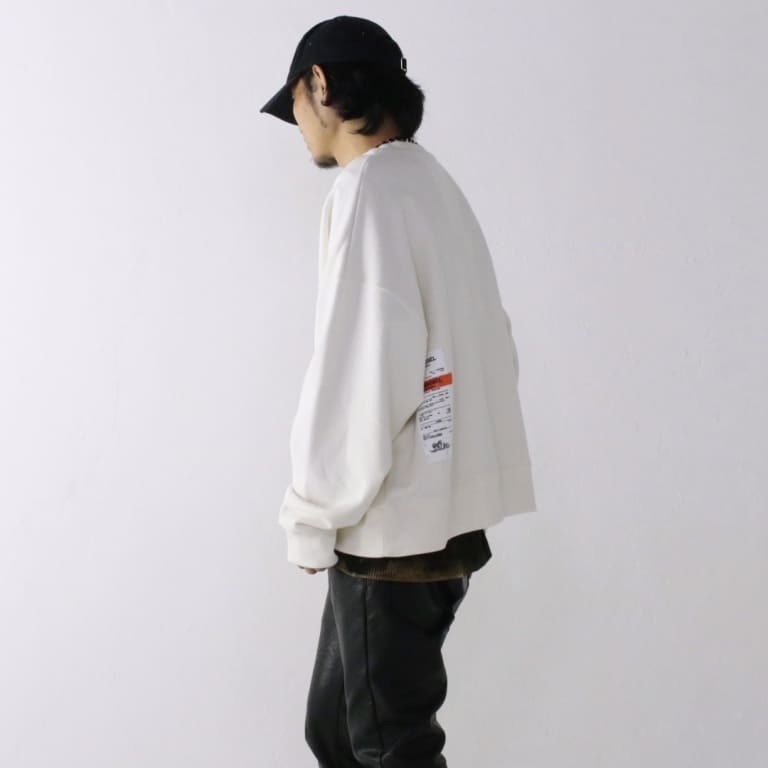 domrebel-berkin sweat wht