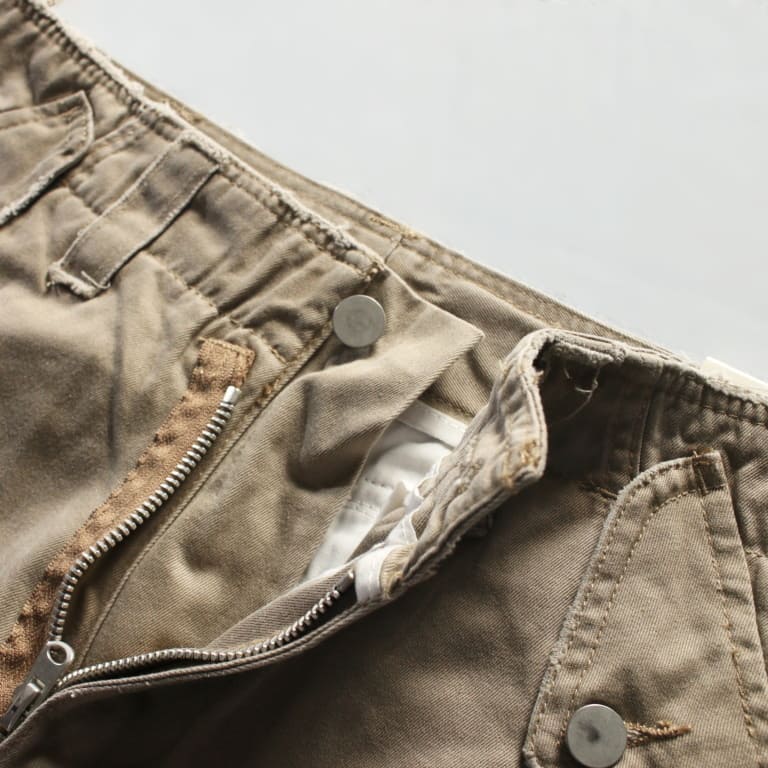 mnml-cargo baggy pants