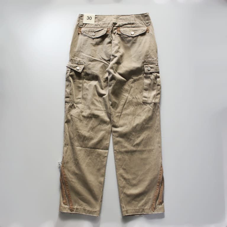 mnml-cargo baggy pants