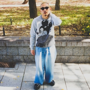 domrebel-sweat-MICK-grey