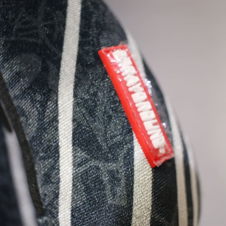 sprayground-whitegold bear