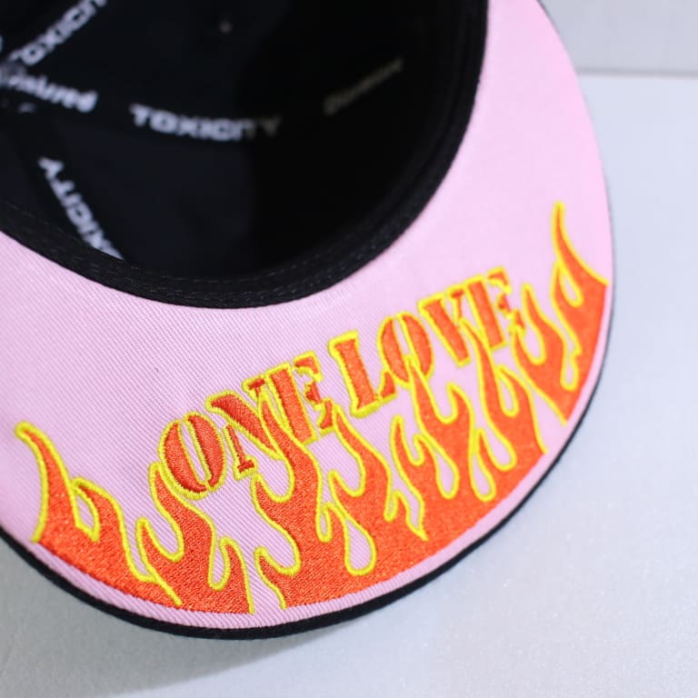 toxicity-cap 333 blk